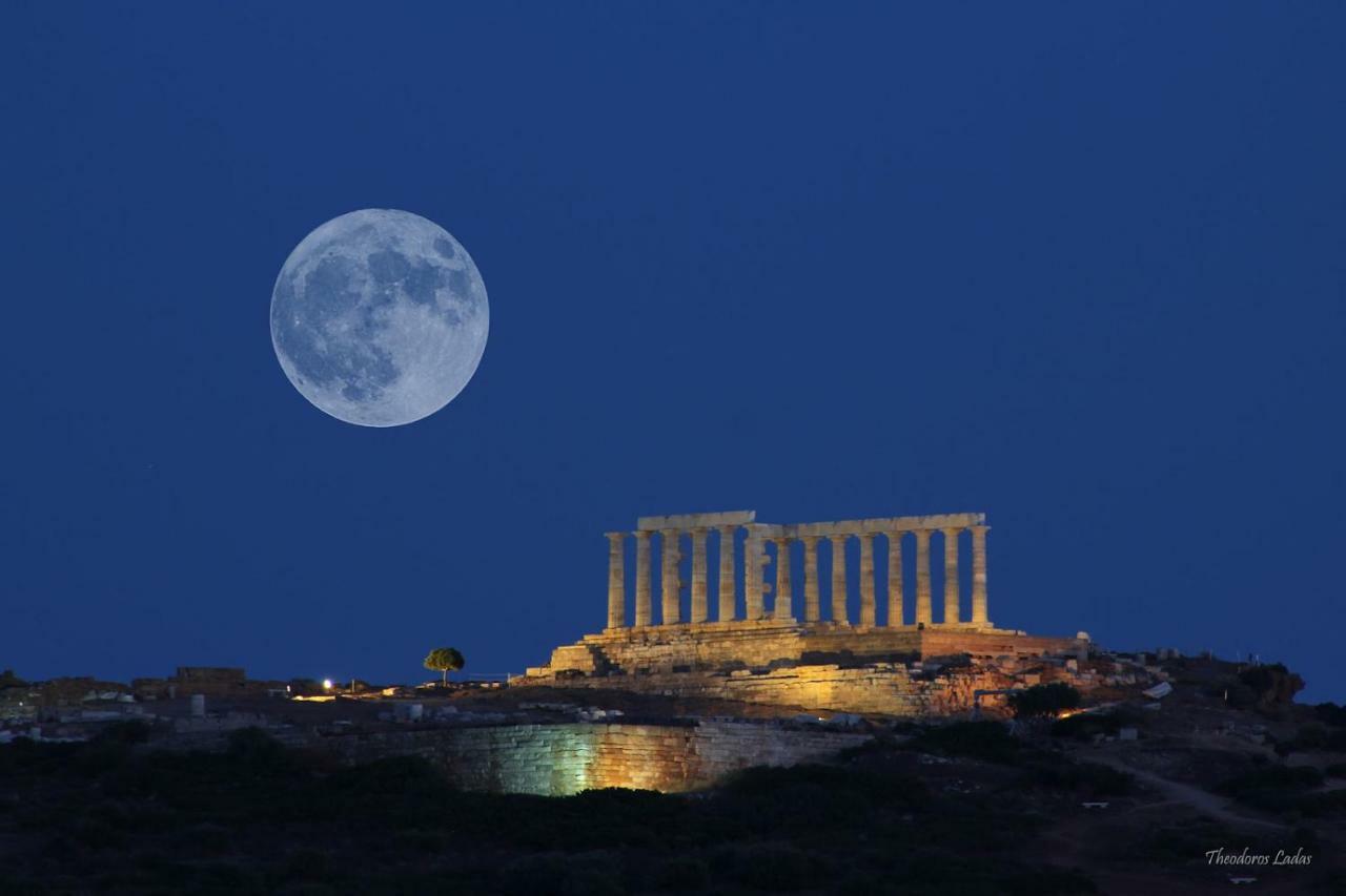 Central Athens Studios Экстерьер фото