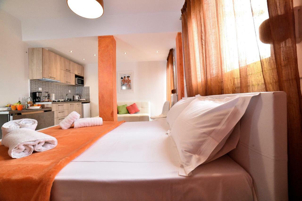 Central Athens Studios Экстерьер фото